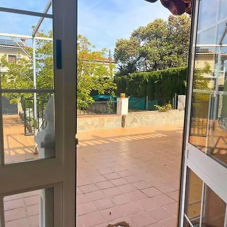 Casa Con Jardin En Ferienhaus Ogíjares